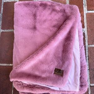 UGG DAWSON LUXURY THROW BLANKET FAUX FUR 50x70